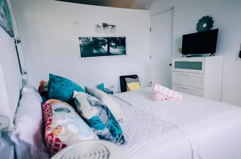 Casa Del Mar !!! Ocean Front Villa 阿瓜达